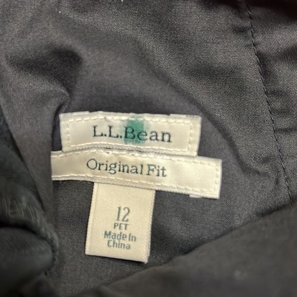 LL Bean Black Wrinkle-Free Bayside Pants, Original Fit Hidden Comfort Waist 12P - Picture 5 of 6